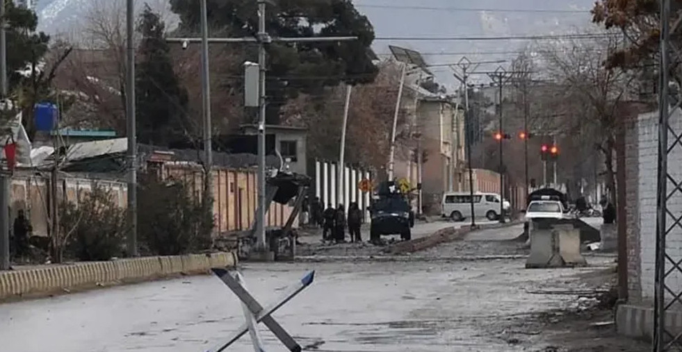 পাকিস্তানের ১২ শহরে অতর্কিত হামলা, ৮০ সেনা নিহত