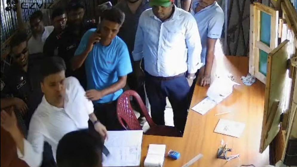 সেই ইউএনও আরাফাত সিদ্দিকীকে প্রত্যাহার