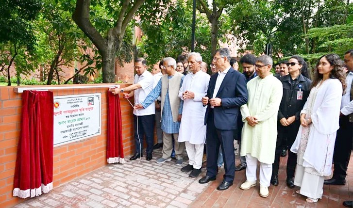 জুলাই স্মৃতি জাদুঘর উদ্বোধন করলেন প্রধানমন্ত্রী