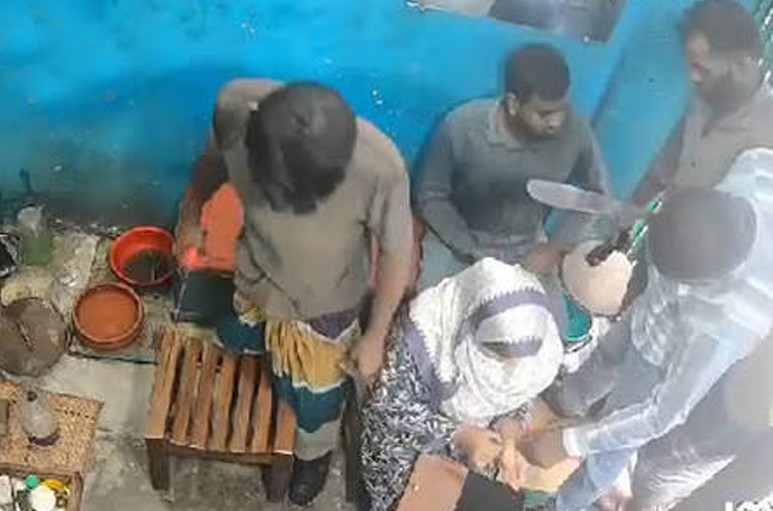 নারায়ণগঞ্জের বন্দরে দিনদুপুরে স্বর্ণের দোকানে অস্ত্রের মুখে ডাকাতি
