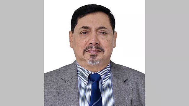 মন্ত্রিপরিষদ সচিবের মেয়াদ বাড়ল ১ বছর