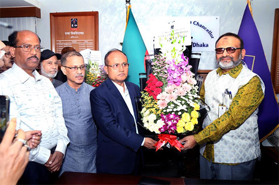 ঢাবি’র নতুন উপাচার্য অধ্যাপক ড. এ বি এম ওবায়দুল ইসলাম