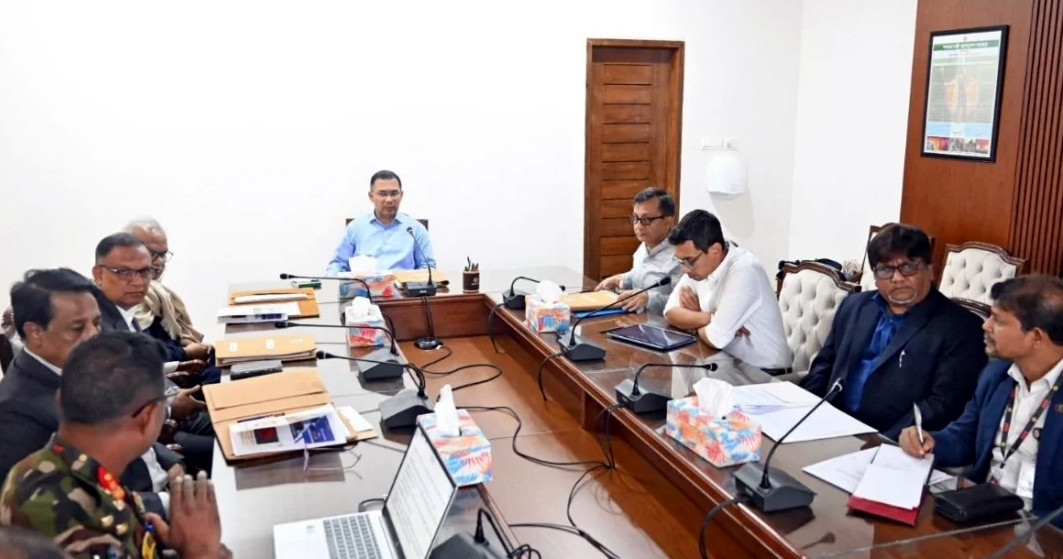বিনিয়োগকারীদের আকৃষ্ট করতে প্রকল্প অনুমোদন প্রক্রিয়া সহজ করার নির্দেশ প্রধানমন্ত্রীর